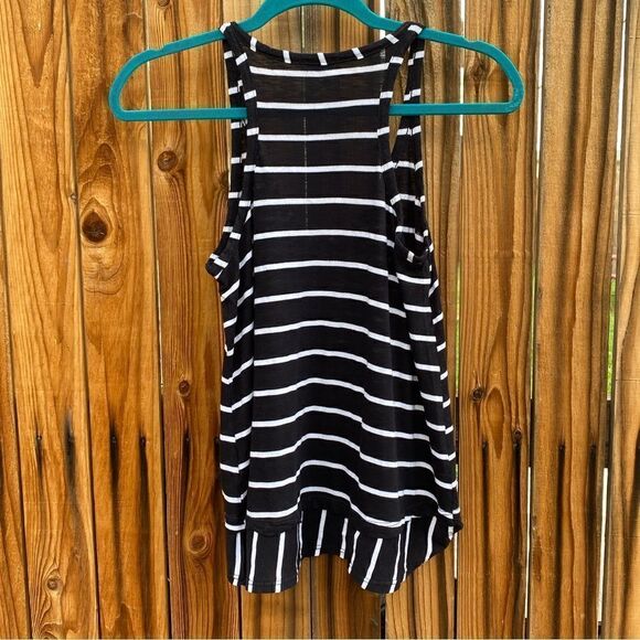 Splendid Striped Racerback V Neck Ruffle Trim Tank Top Black and White Small - Picture 2 of 6